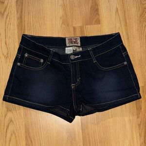 R 1826 size 3 juniors stretch shorts Deep Indigo denim jeans Shorts